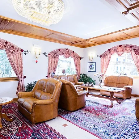 Vienna Hotel San Martino Di Castrozza